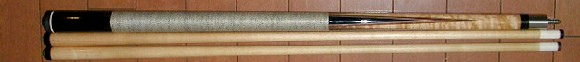 Hoppe style cue. Small rubber bumper is attached.